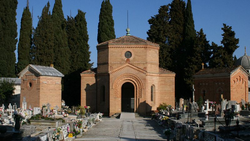 Esterno Tempio Crematorio Cimitero di Siena